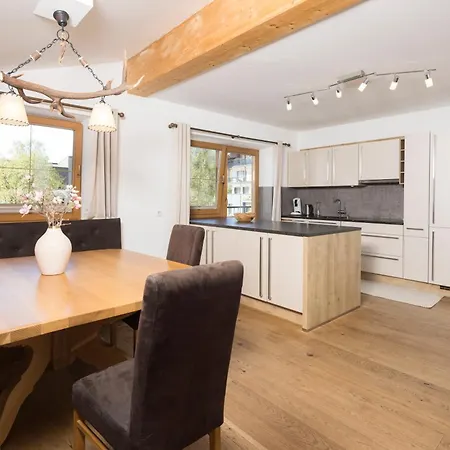 Huber Apartment Fuegen